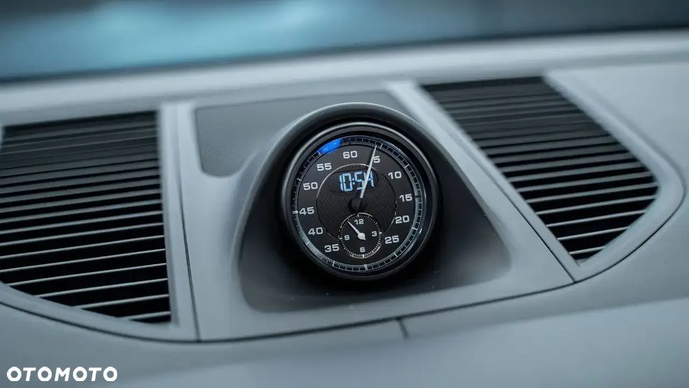 Porsche Macan T - 18