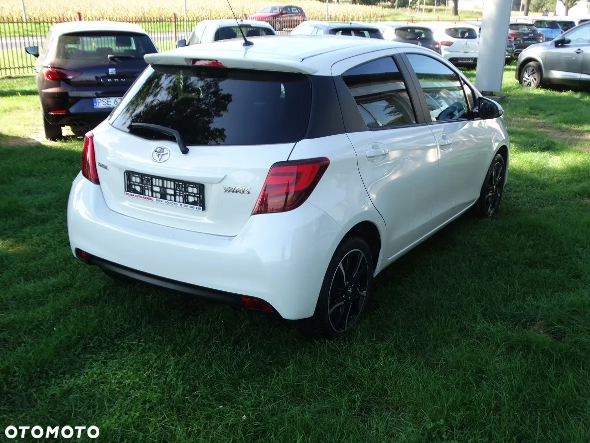 Toyota Yaris - 7