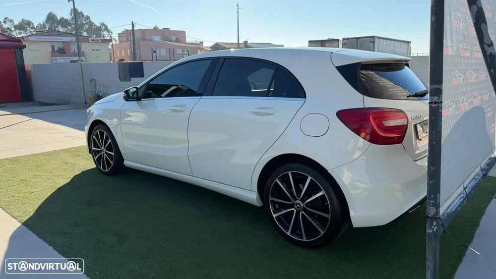 Mercedes-Benz A 180 d Urban - 10