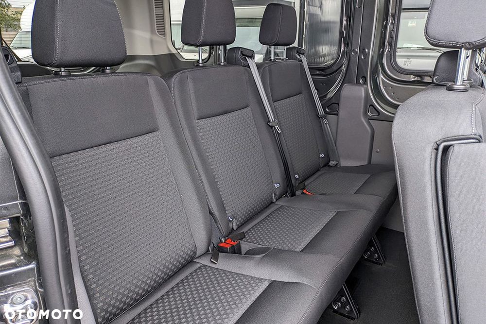 Ford Transit - 9