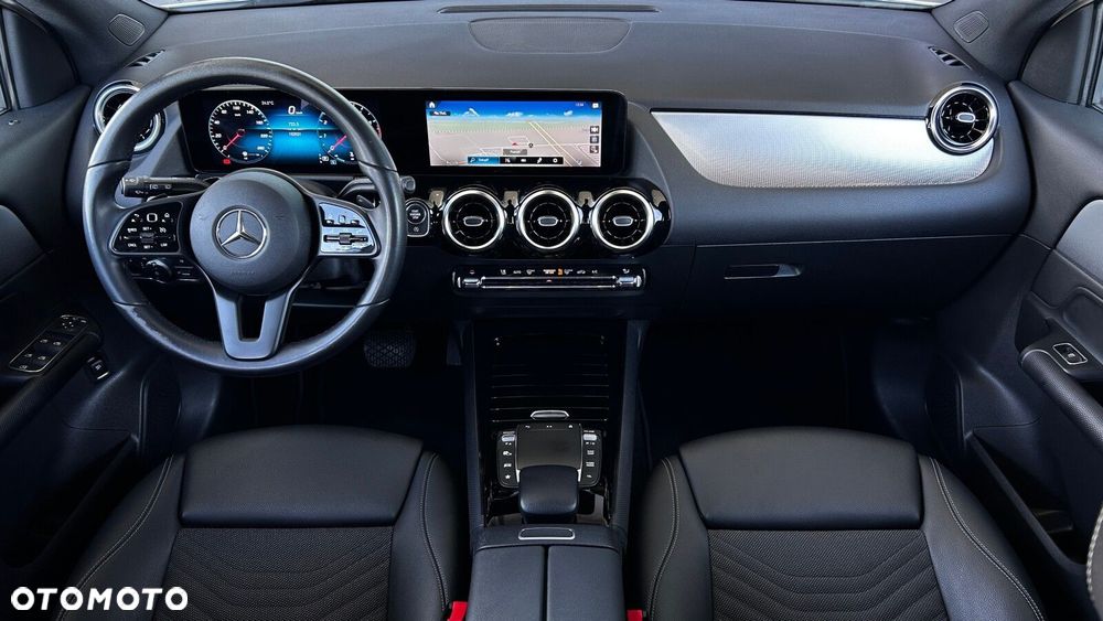 Mercedes-Benz GLA 200 Style - 14