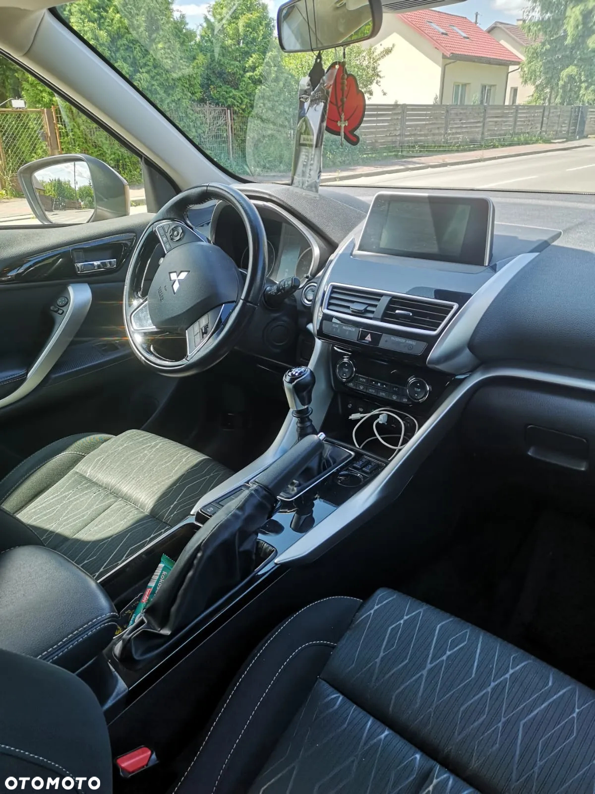 Mitsubishi Eclipse Cross 1.5 T GPF Invite Plus - 10