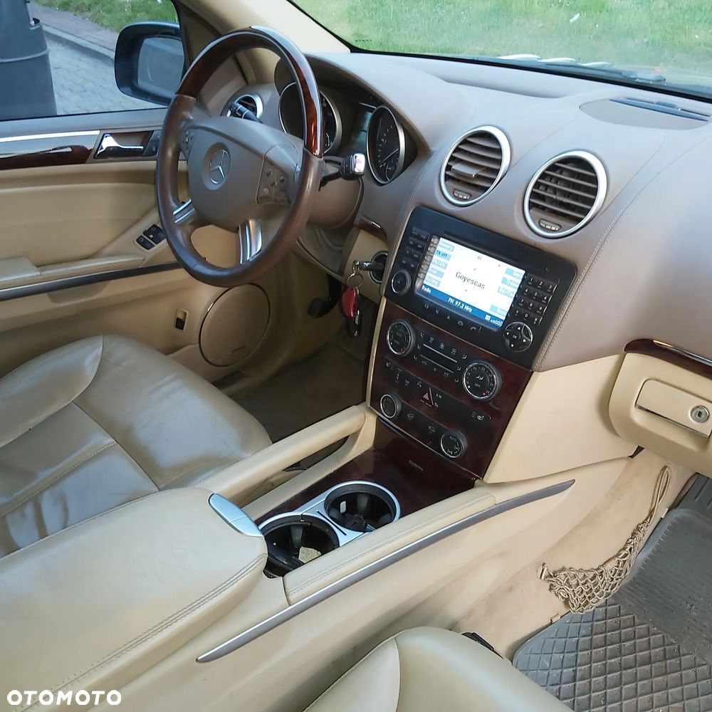 Mercedes-Benz GL 420 CDI DPF 4Matic 7G-TRONIC - 7