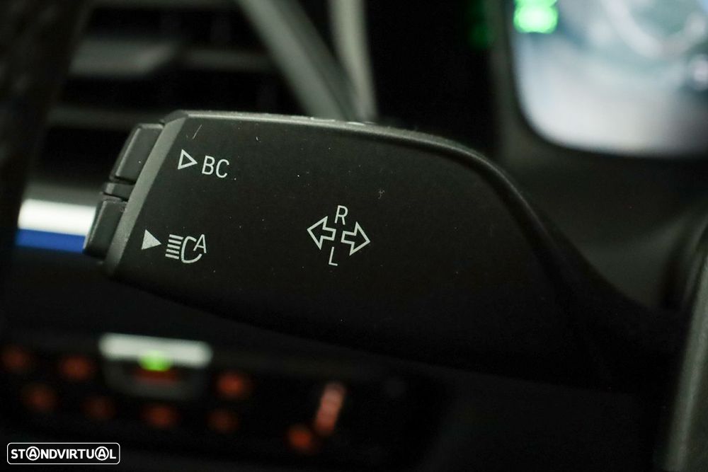 BMW 320 e Touring Pack M Auto - 18