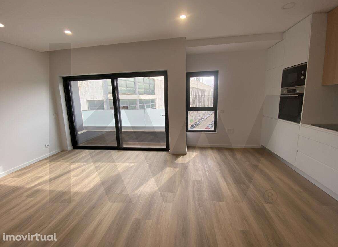 T2 com Excelente Localização no Centro de Faro - Grande imagem: 4/24