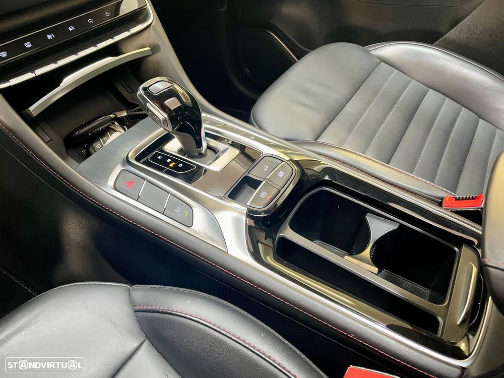 MG EHS 1.5 T-GDI Plug-in Hybrid Luxury - 26