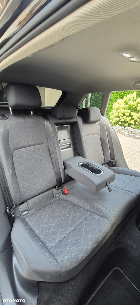 Volkswagen Golf 1.5 eTSI Life DSG - 16