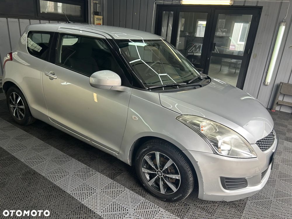 Suzuki Swift 1.2 Club - 3
