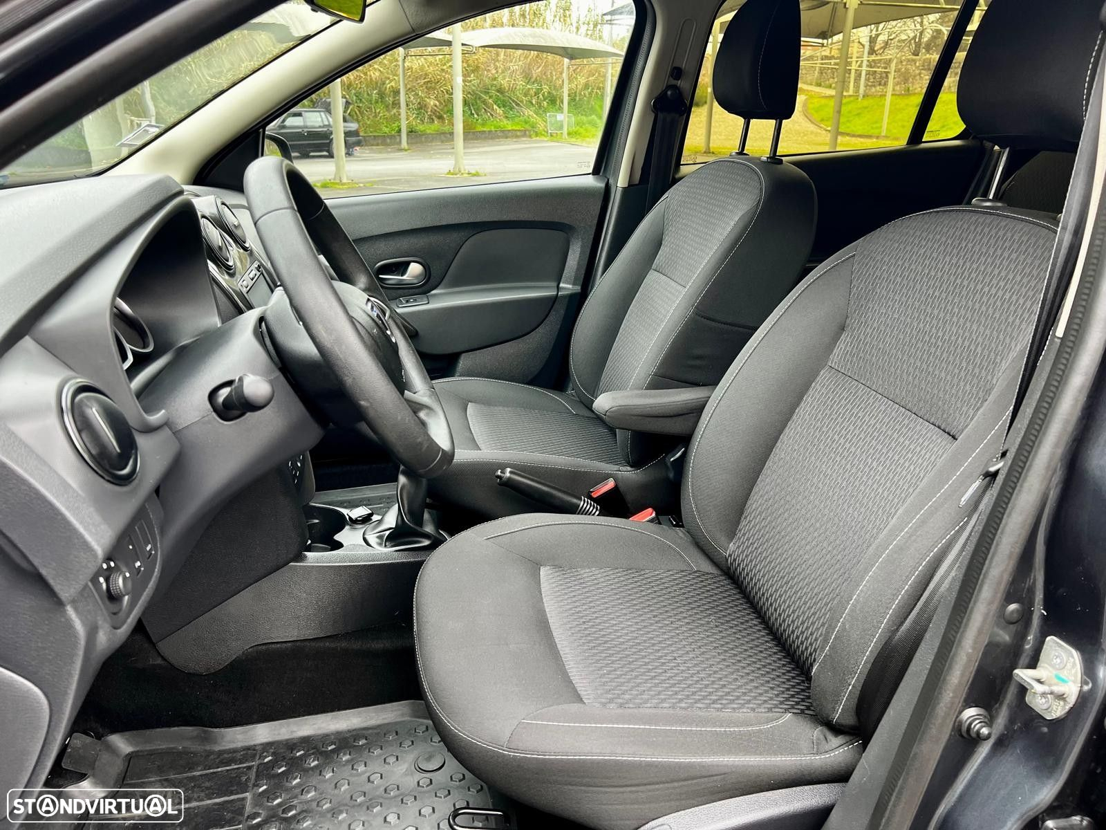 Dacia Logan MCV 1.5 dCi Comfort - 9