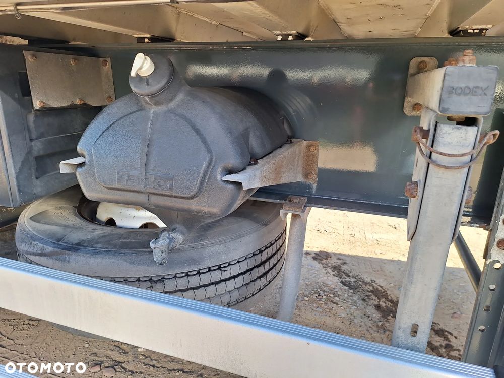 Bodex WYWROTKA 45M3 KLAPO-DRZWI OSIE SAF INTRAX TARCZA 6000KG - 10