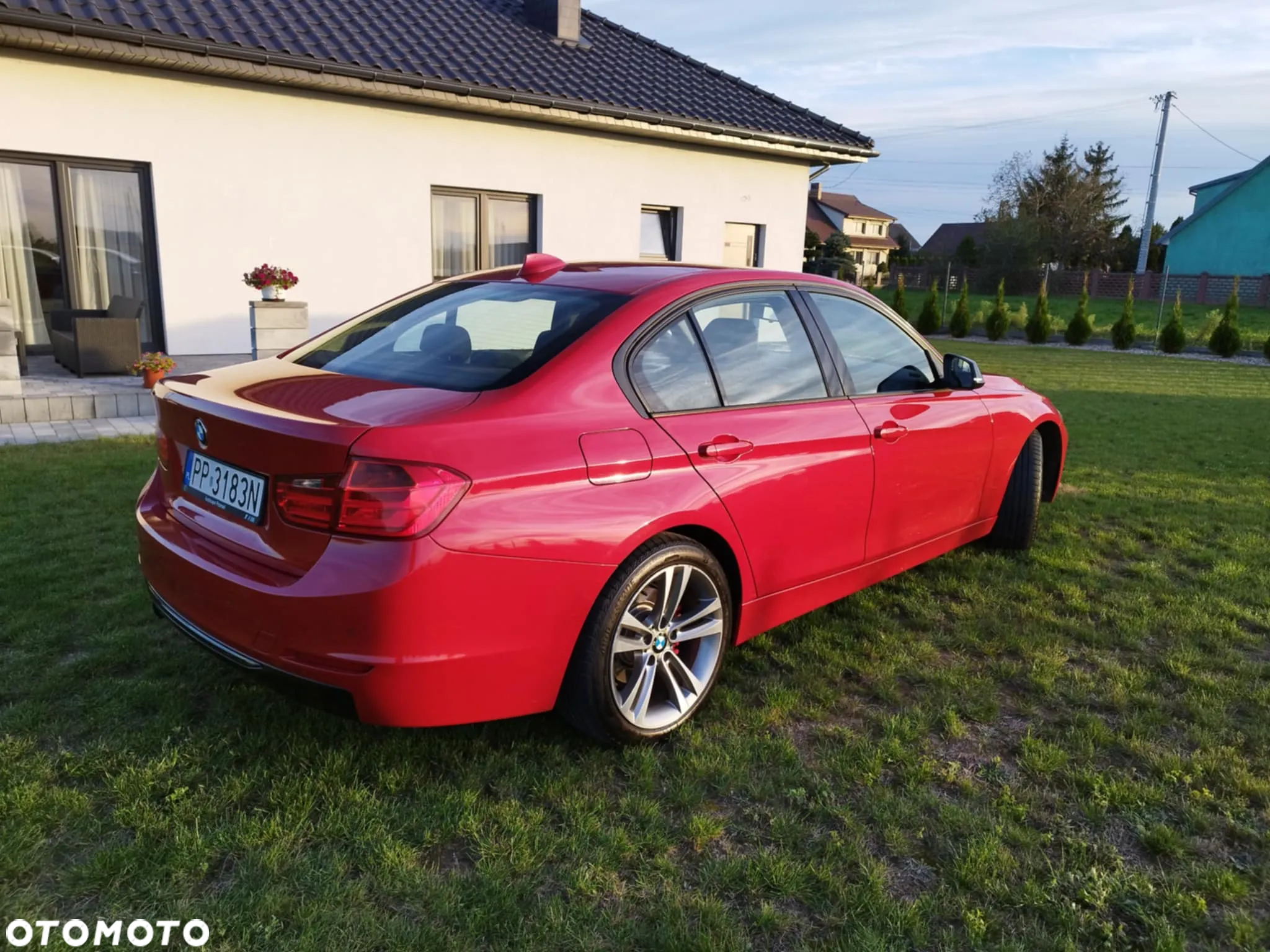 BMW Seria 3 318d Sport Line - 3