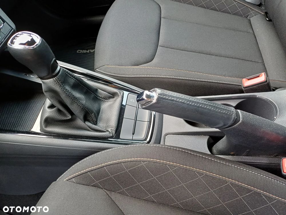 Skoda Kamiq 1.0 TSI Ambition - 8