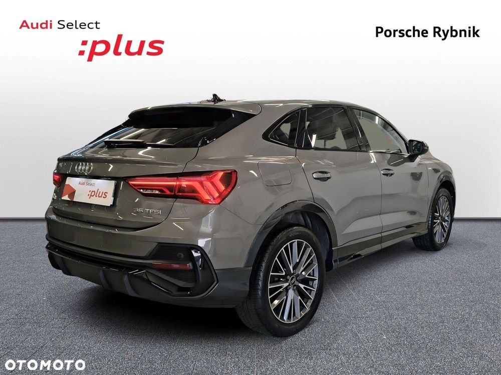 Audi Q3 Sportback - 6