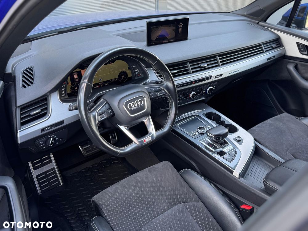 Audi SQ7 - 12