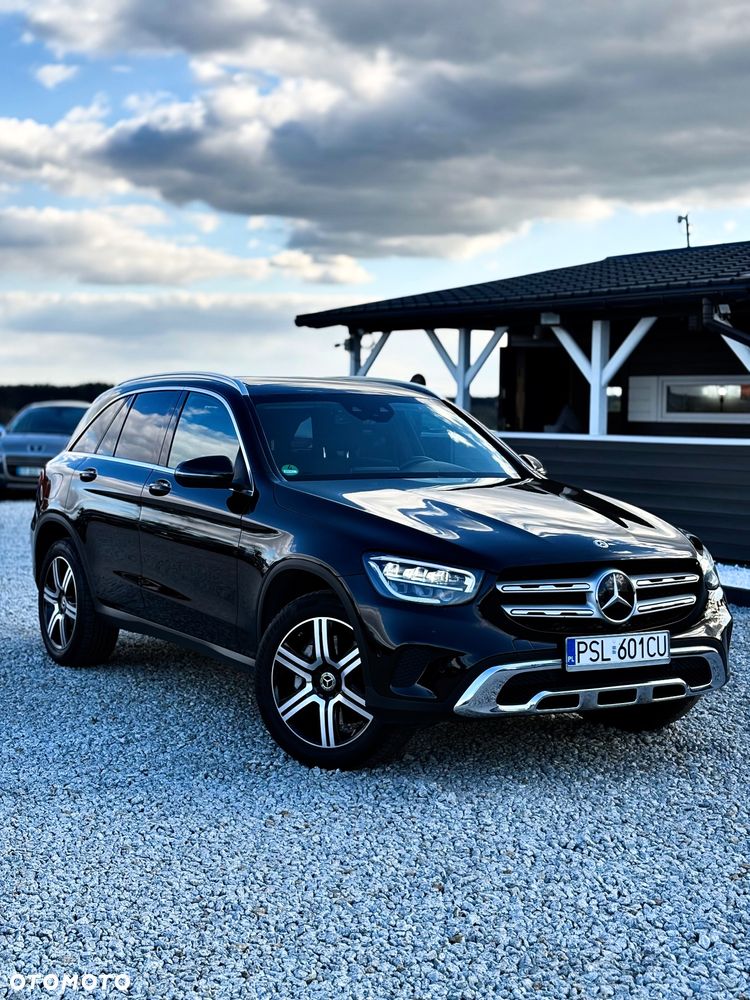 Mercedes-Benz GLC - 29