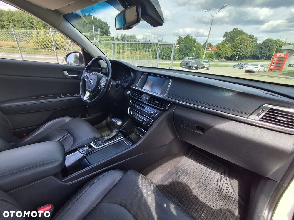 Kia Optima 1.7 CRDI L DCT - 33