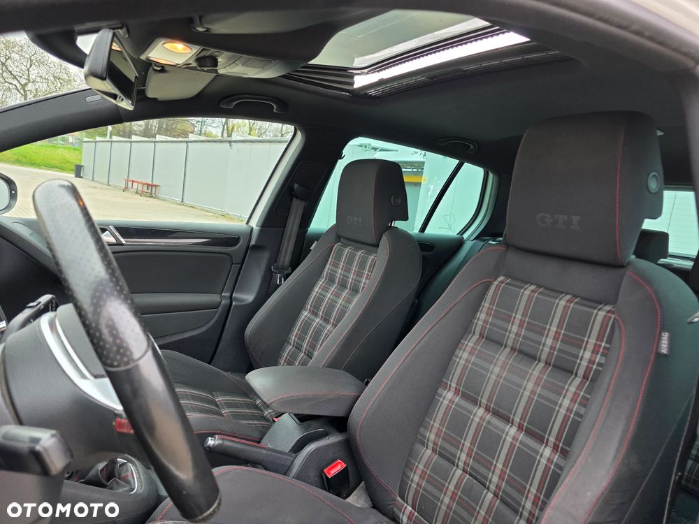 Volkswagen Golf 2.0 GTI Edition 35 - 9