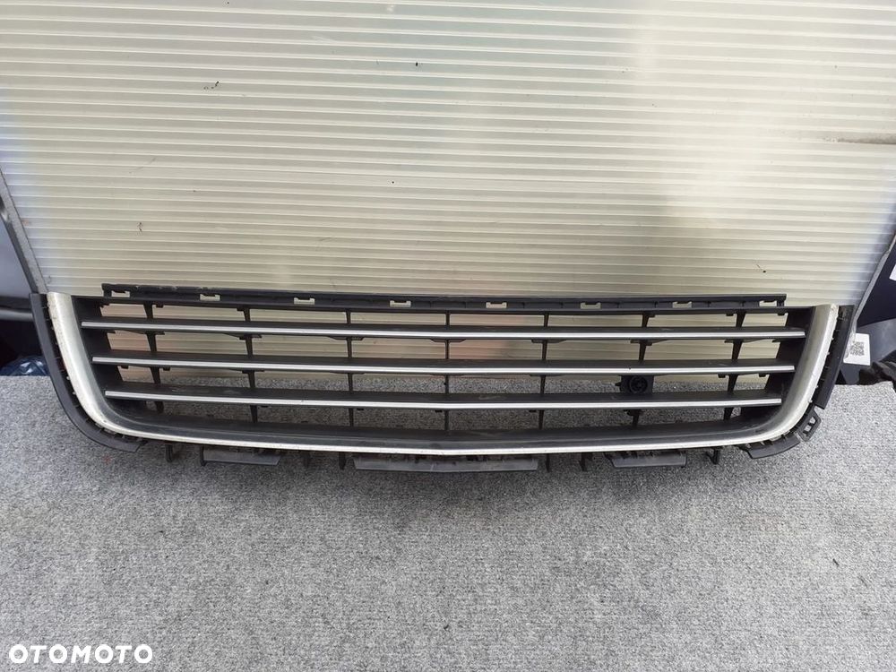 KRATKA ZDERZAKA PRZÓD PRZEDNIA OPEL ASTRA III H LIFT ORYGINAŁ WYSYŁKA! - 1