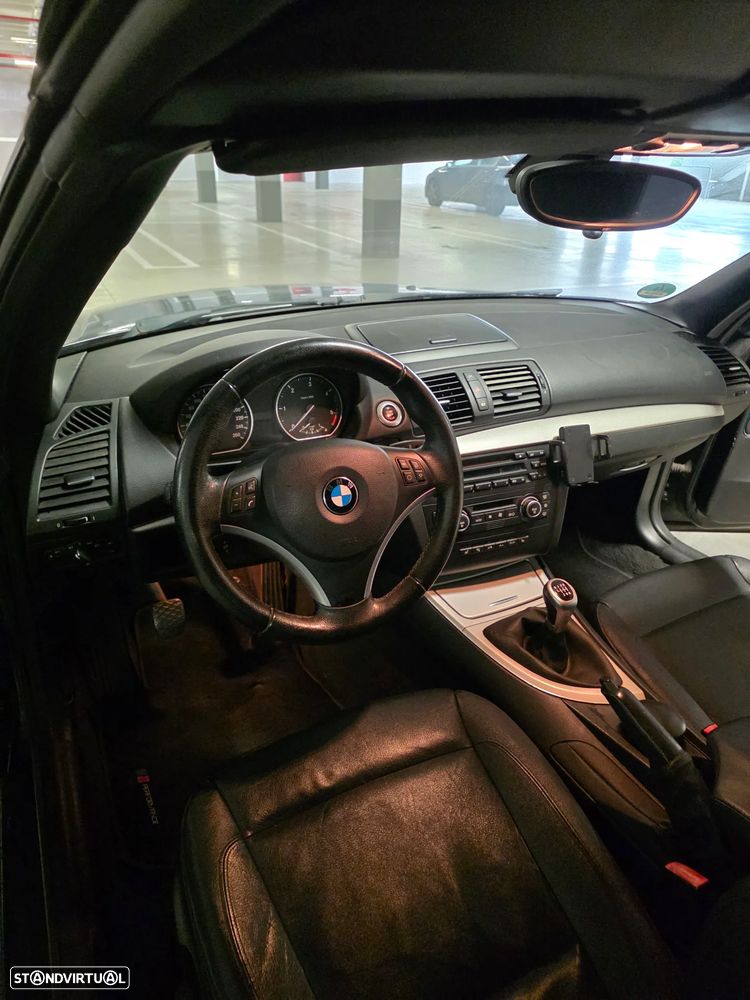 BMW 120 d Sport - 18