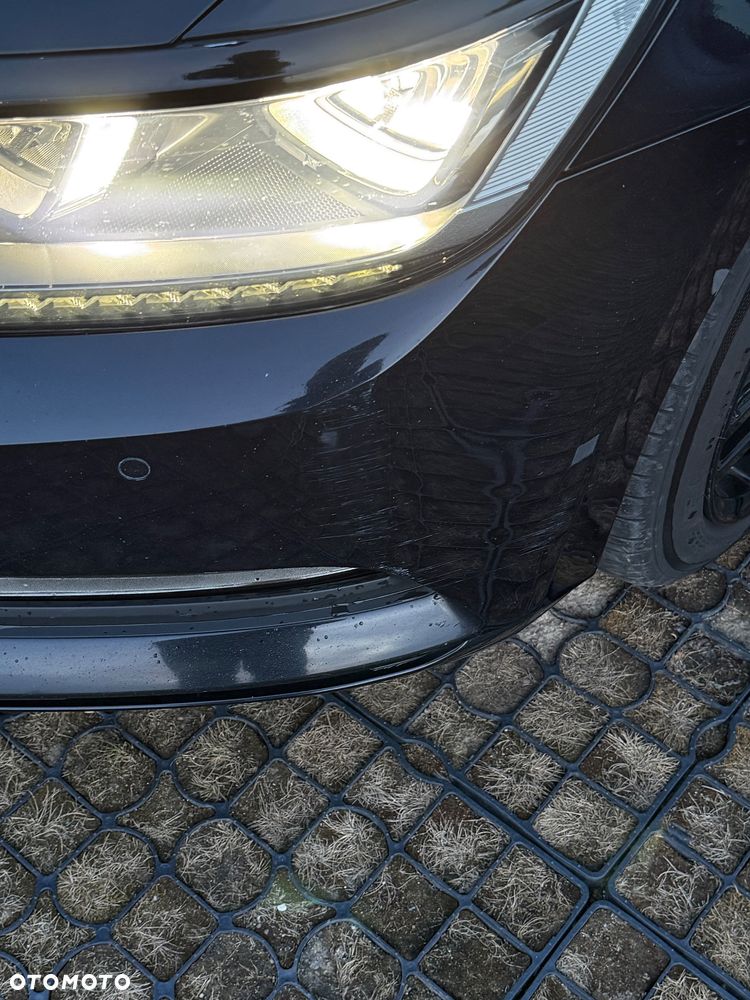 Volkswagen Passat 2.0 TDI SCR DSG Highline - 12