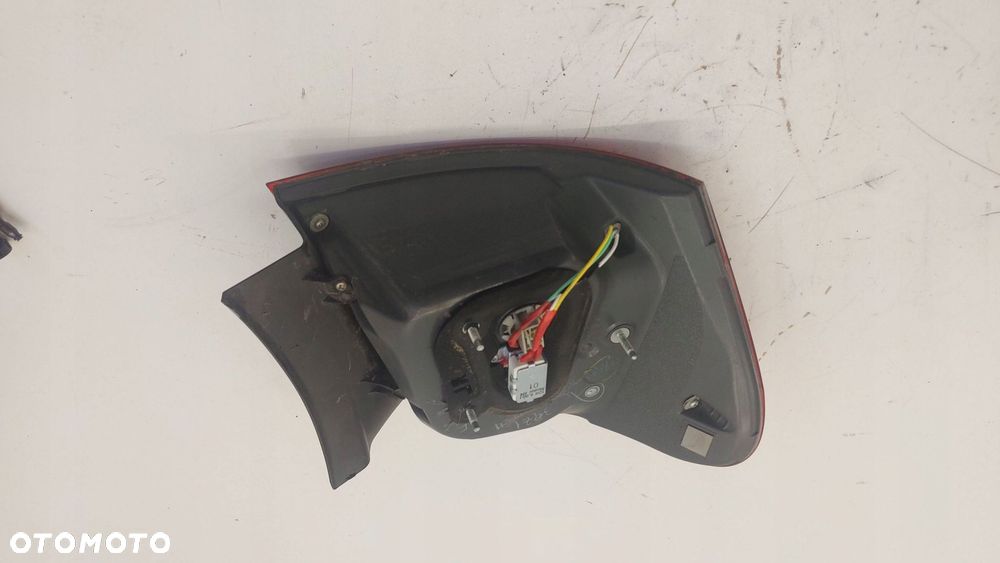 lexus gs300 gs-300 05-08r lampa tył prawa 30-325r europa - 5