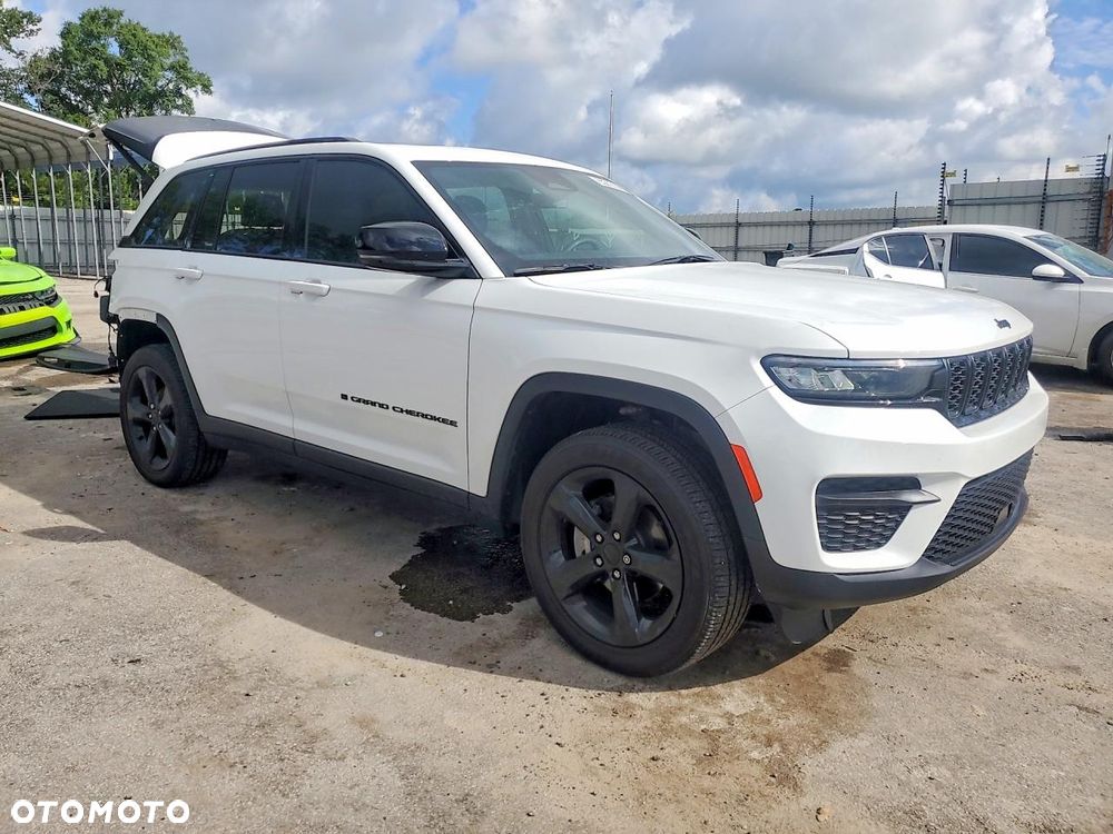 Jeep Grand Cherokee - 5