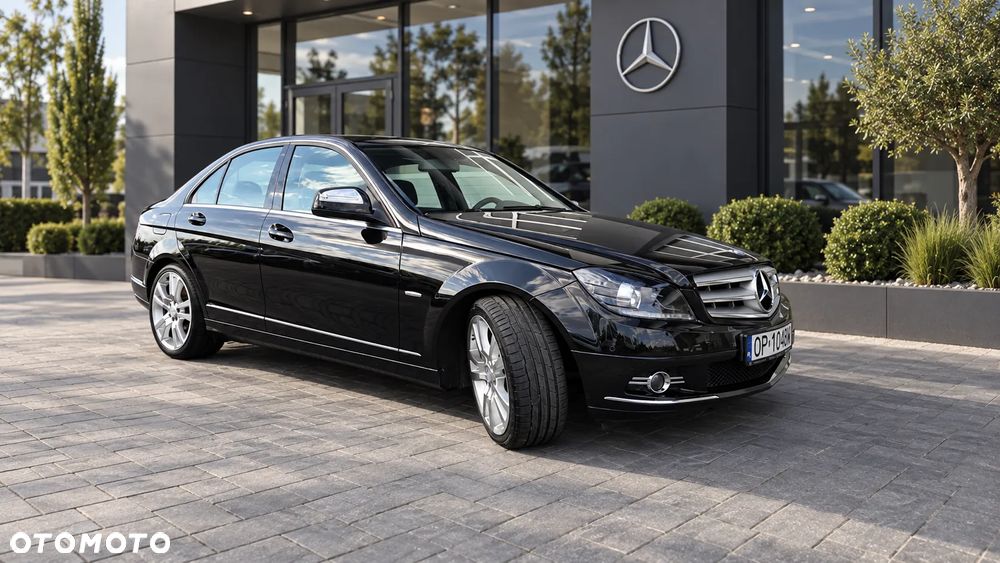 Mercedes-Benz Klasa C 350 7G-TRONIC Avantgarde - 29