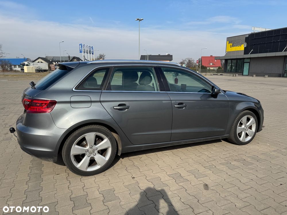 Audi A3 Sportback - 9