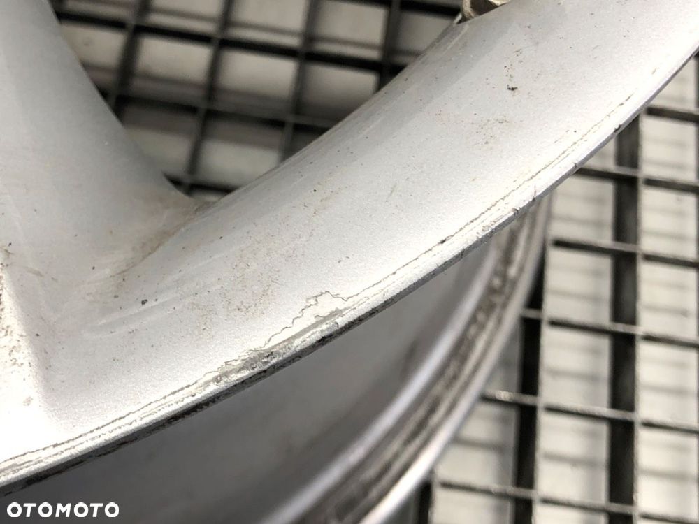 FELGA ALUMINIOWA 19 9J 5X120 ET18 ŚRODEK CENTR. 72 - 243.00 PLN - BMW 5 (E60) 2003 - 2010  6783243 - 2