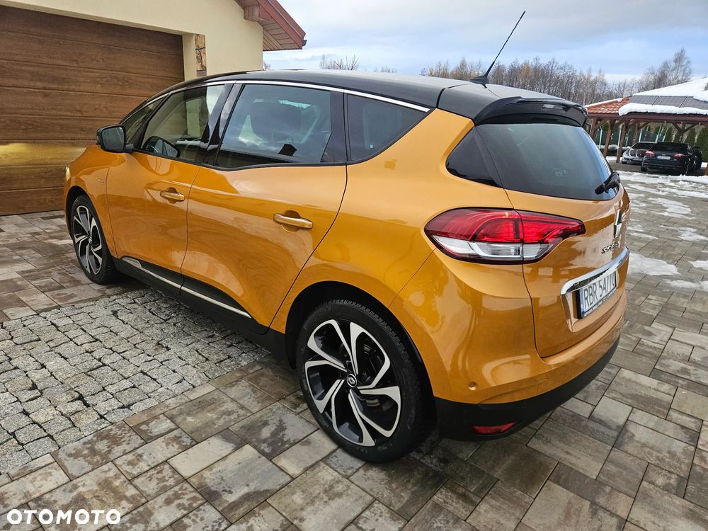 Renault Scenic ENERGY TCe 130 BOSE EDITION - 23