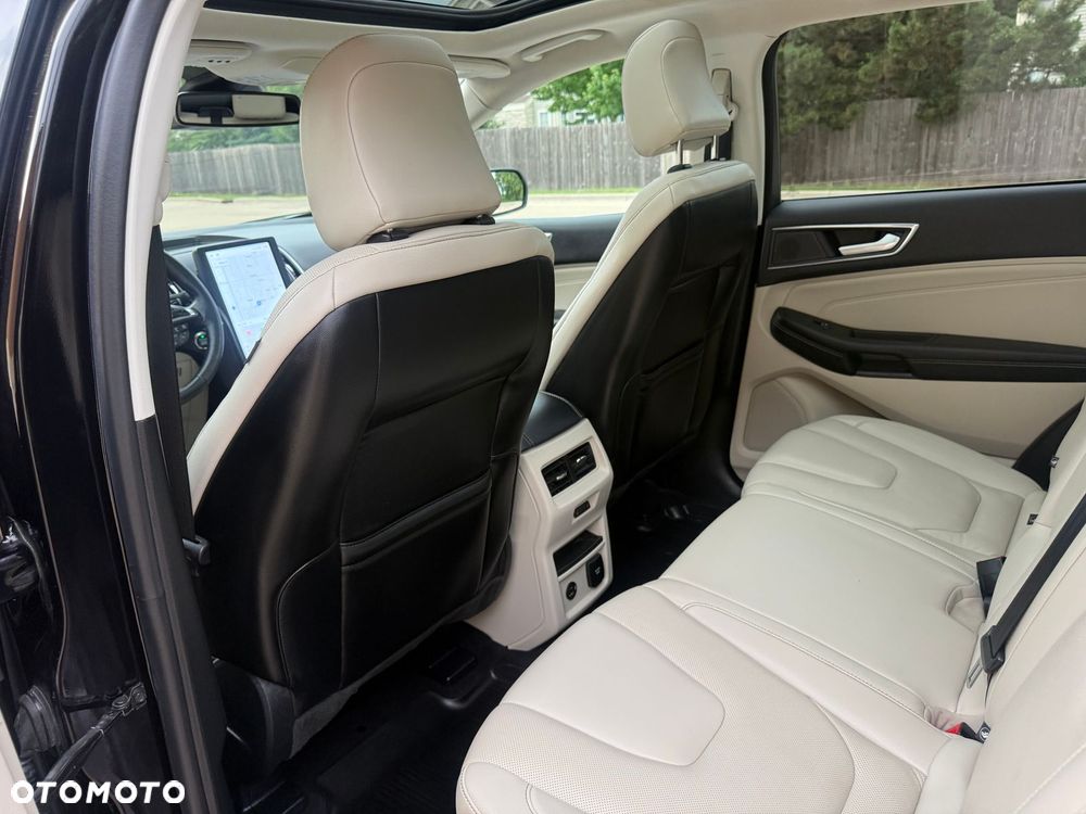 Ford Edge - 27