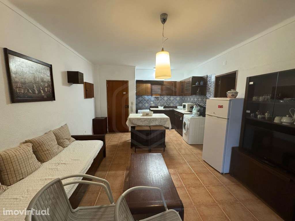 Apartamento T1 com alpendre para arrendamento anual em Monte Gordo,... - Grande imagem: 2/10