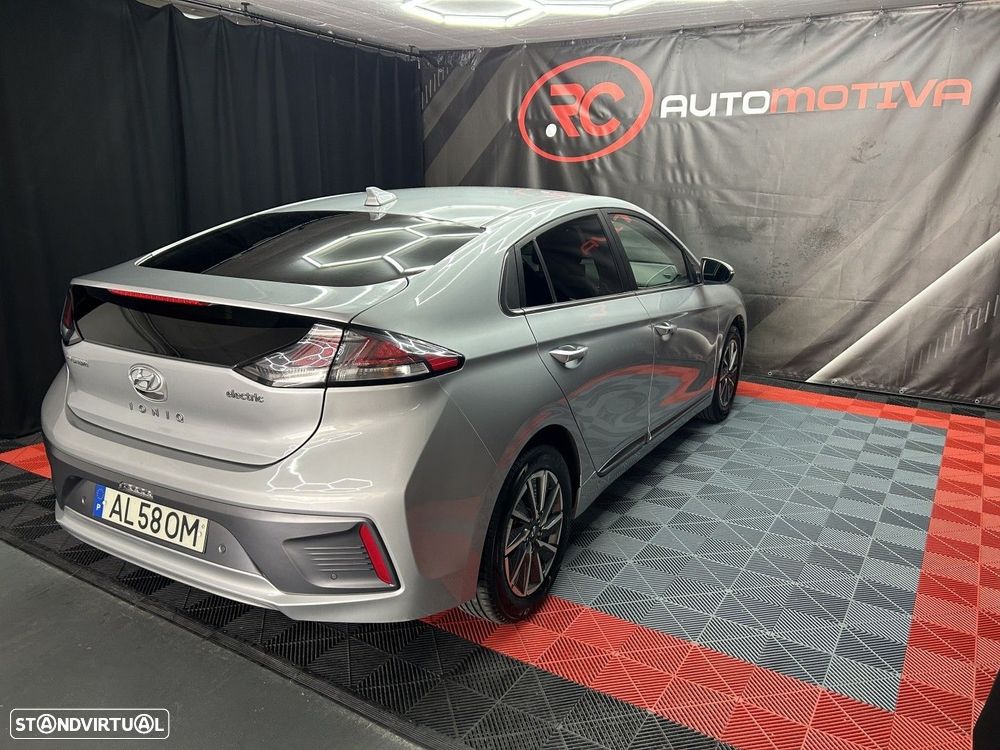 Hyundai Ioniq 38kWh - 4
