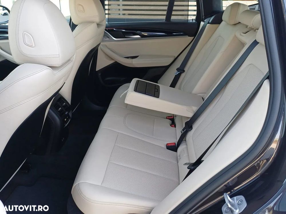 BMW X3 xDrive20i AT MHEV - 11