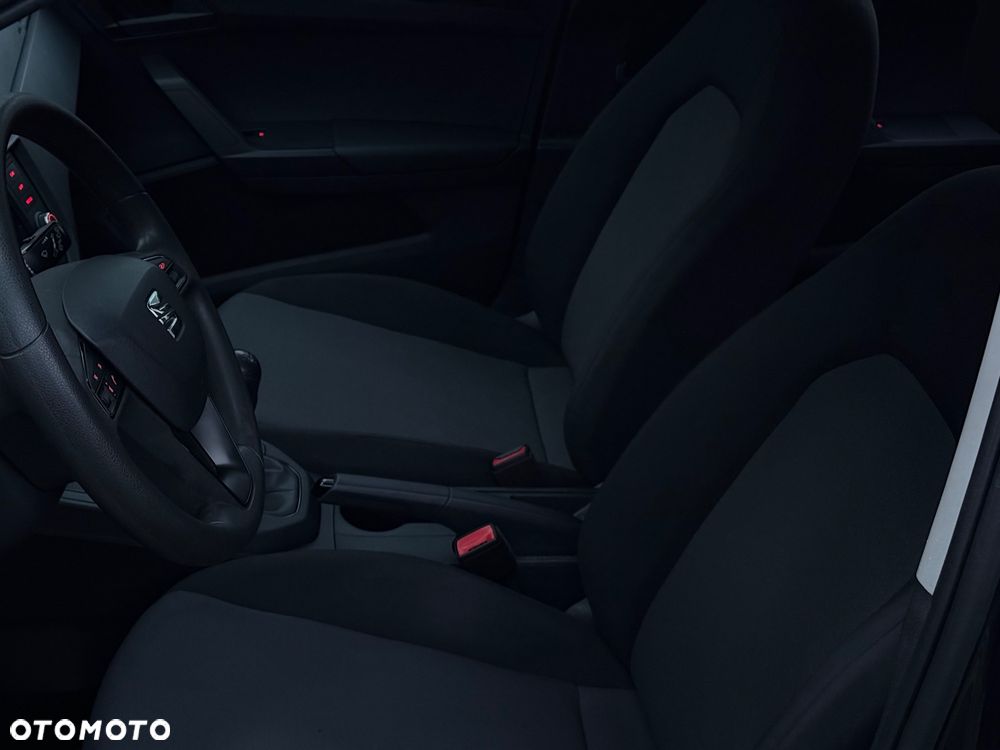 Seat Arona 1.0 Eco TSI Style - 25