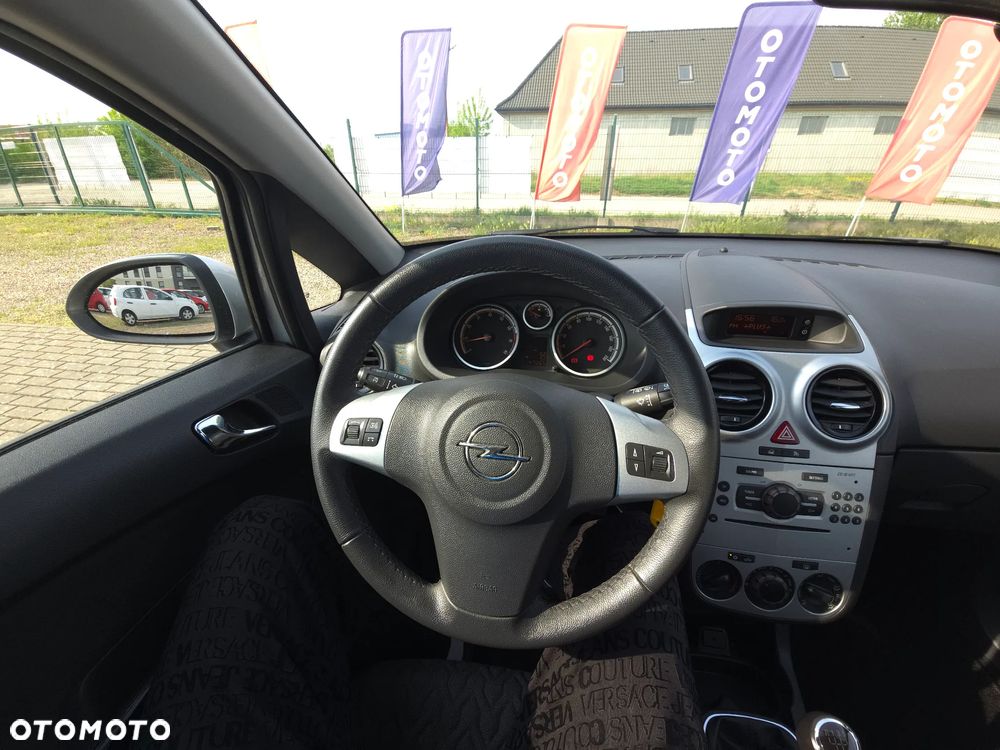 Opel Corsa 1.4 16V Edition - 27