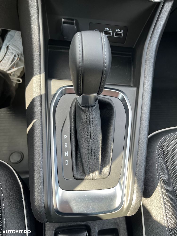 Renault Captur 140 EDC MHEV Techno - 21