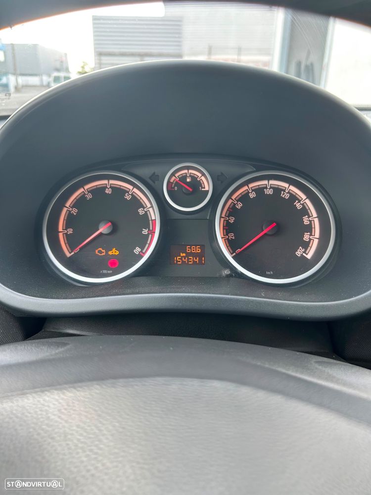 Opel Corsa 1.2 Enjoy - 4