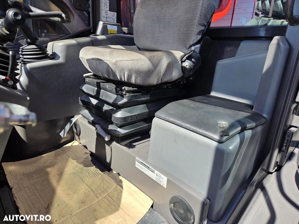 Hitachi ZW75-6, 2023, 151h, EX DEMO, 6 tone, ridica 2,4tone la 3,2m, Cupla rapida, CUPA 1mc, FURCI, articulat, transmisie 4x4, Deutz 75CP, 2 locuri, produs in Germania, posibilitate leasing 4 ani-PROMOTIE 51.900 EUR+Tva - 32