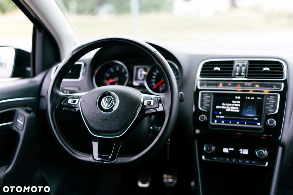 Volkswagen Polo 1.2 TSI BMT Highline Perfectline - 9