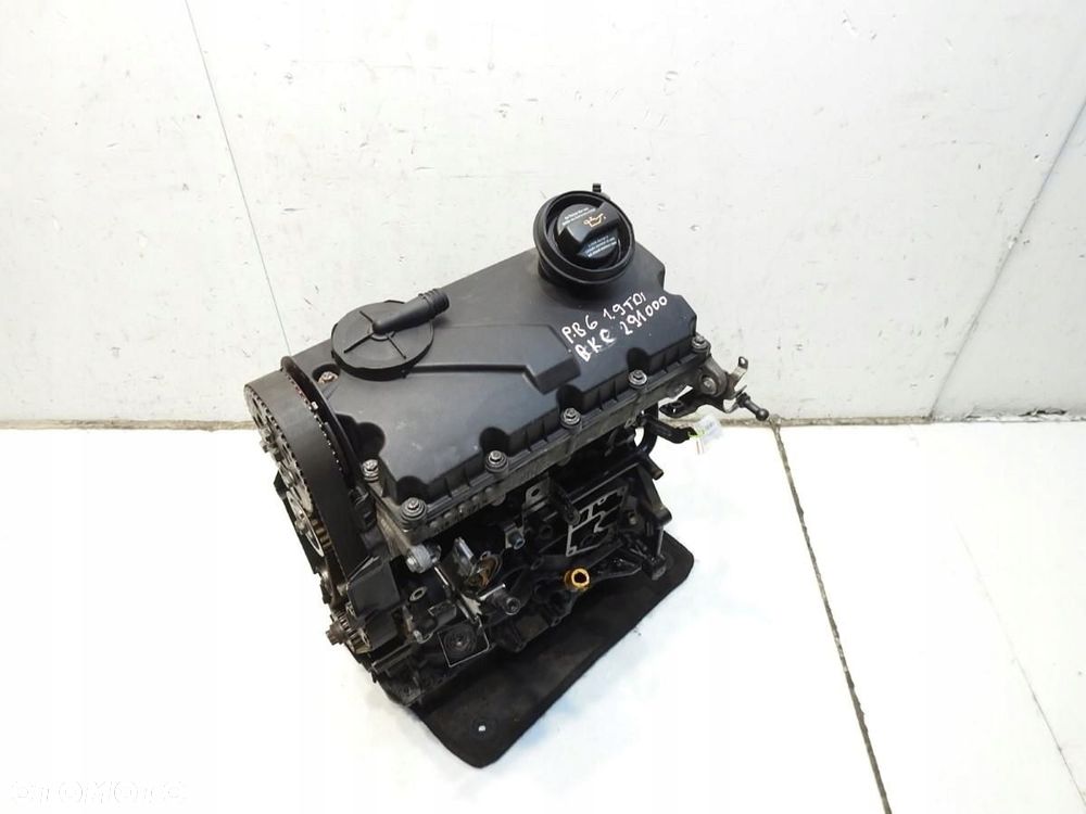 SILNIK BKC VW PASSAT B6 1.9 TDI - 9