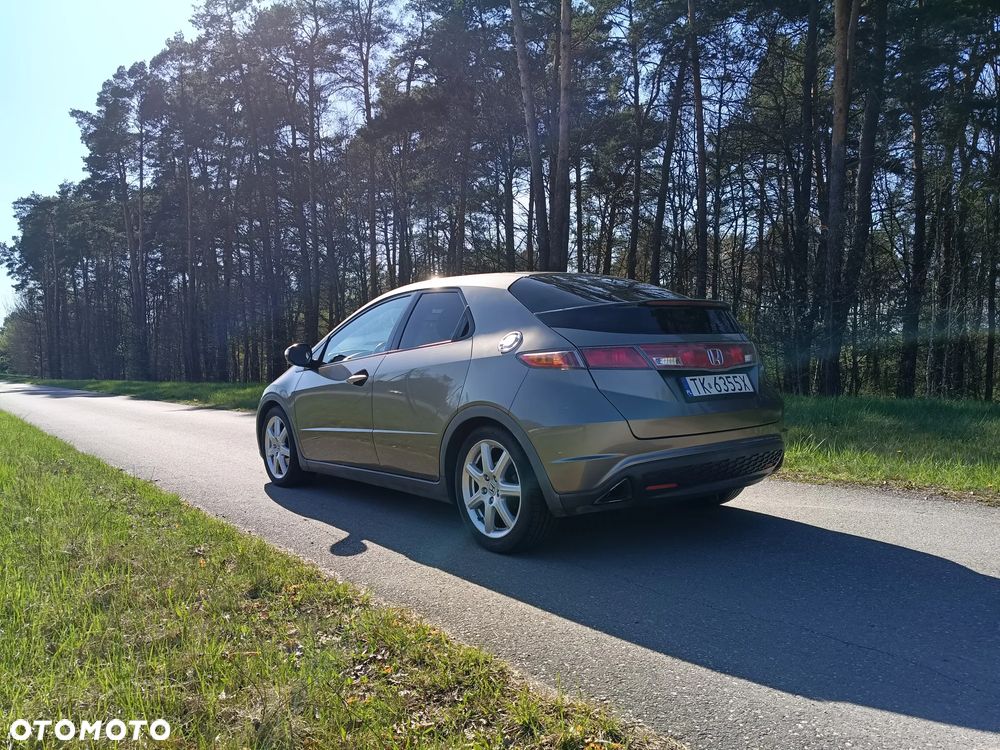 Honda Civic 1.8 Sport - 4