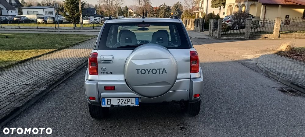 Toyota RAV4 4x4 Sol - 4