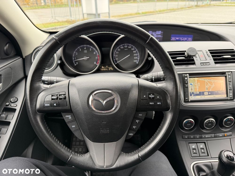 Mazda 3 - 13