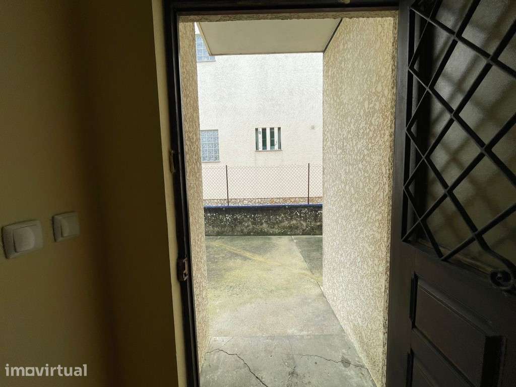ARRENDAMENTO - MORADIA T3 - Grande imagem: 2/11
