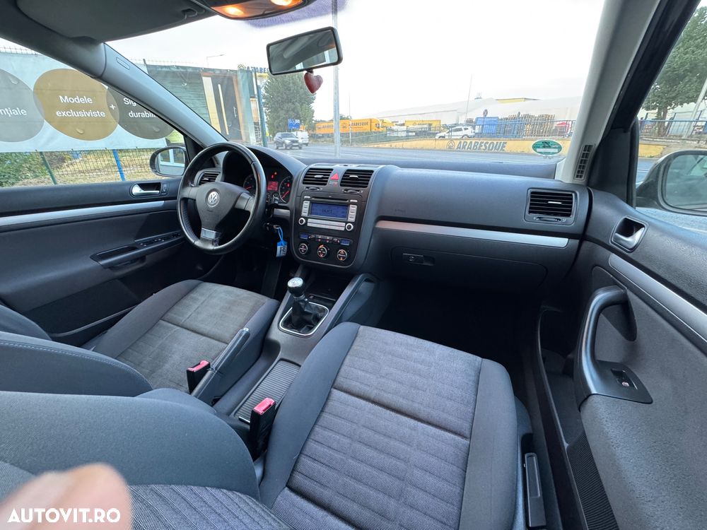 Volkswagen Golf 1.4 Comfortline - 30