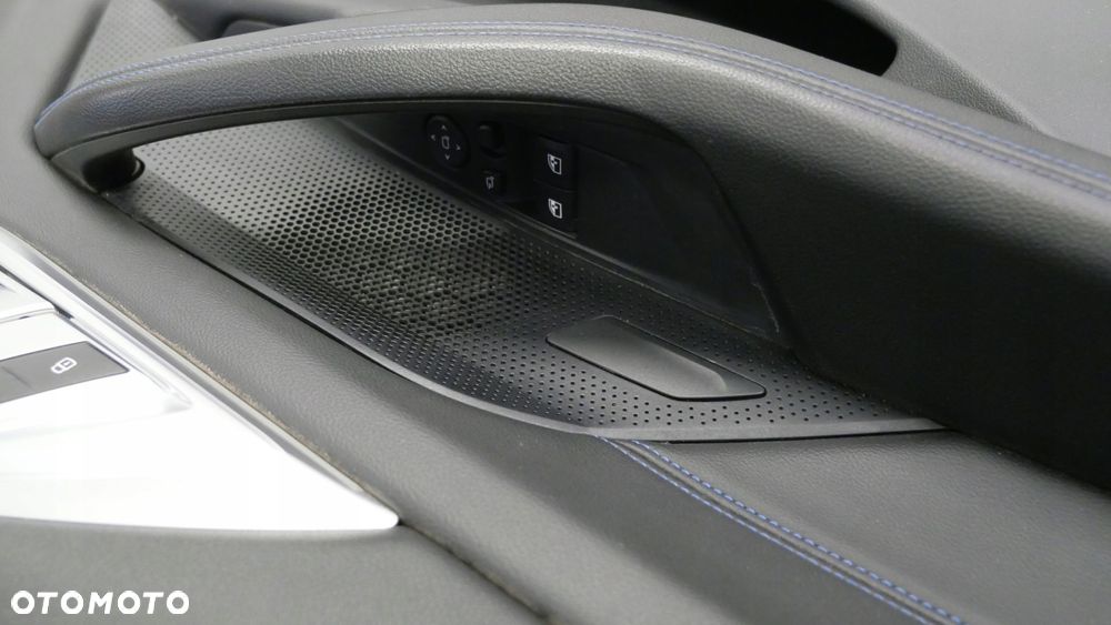 bmw g22 g23 boczek drzwi lewy przód tapicerka niebieska nić - 5
