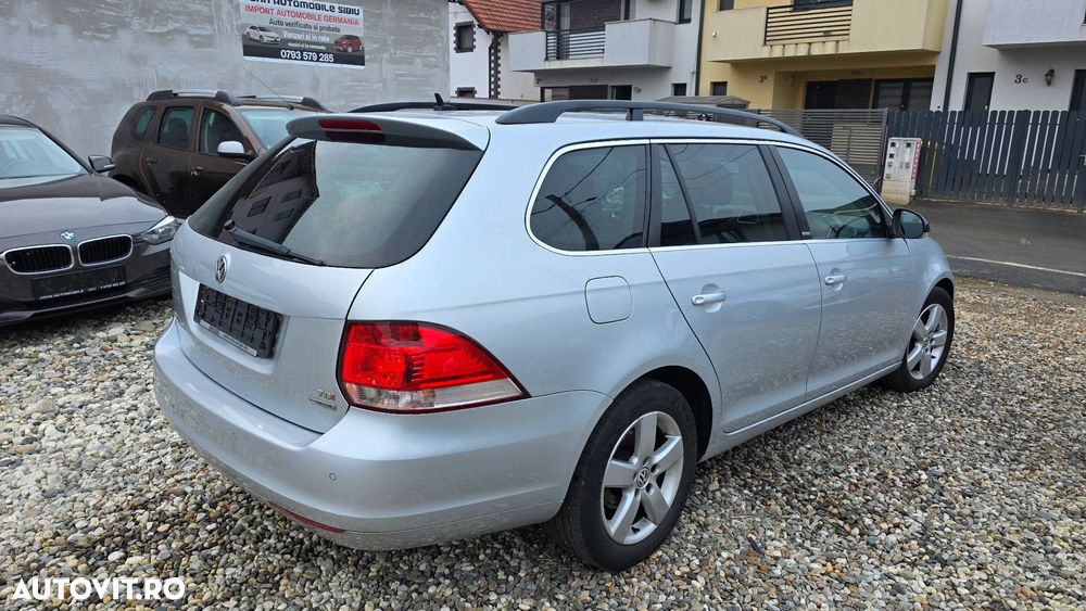 Volkswagen Golf 1.6 TDI BlueMotion Technology Comfortline - 2