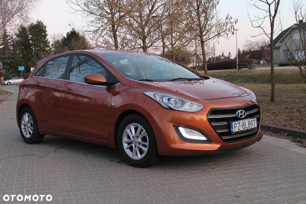 Hyundai i30 1.6 CRDi BlueDrive Comfort - 12