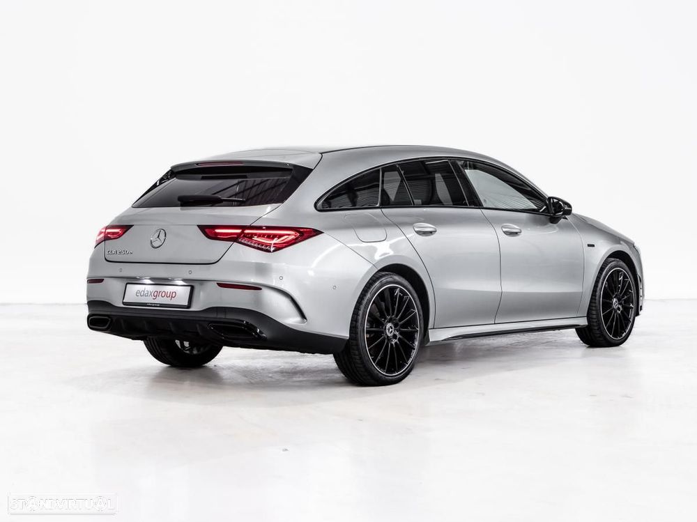 Mercedes-Benz CLA 250 e Shooting Brake 8G-DCT - 3